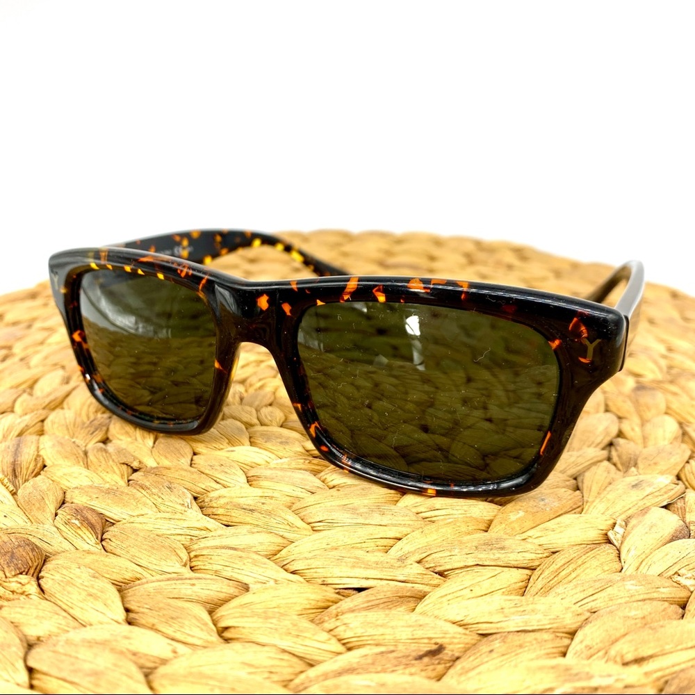 YVES SAINT LAURENT YSL wayfarer sunglasses